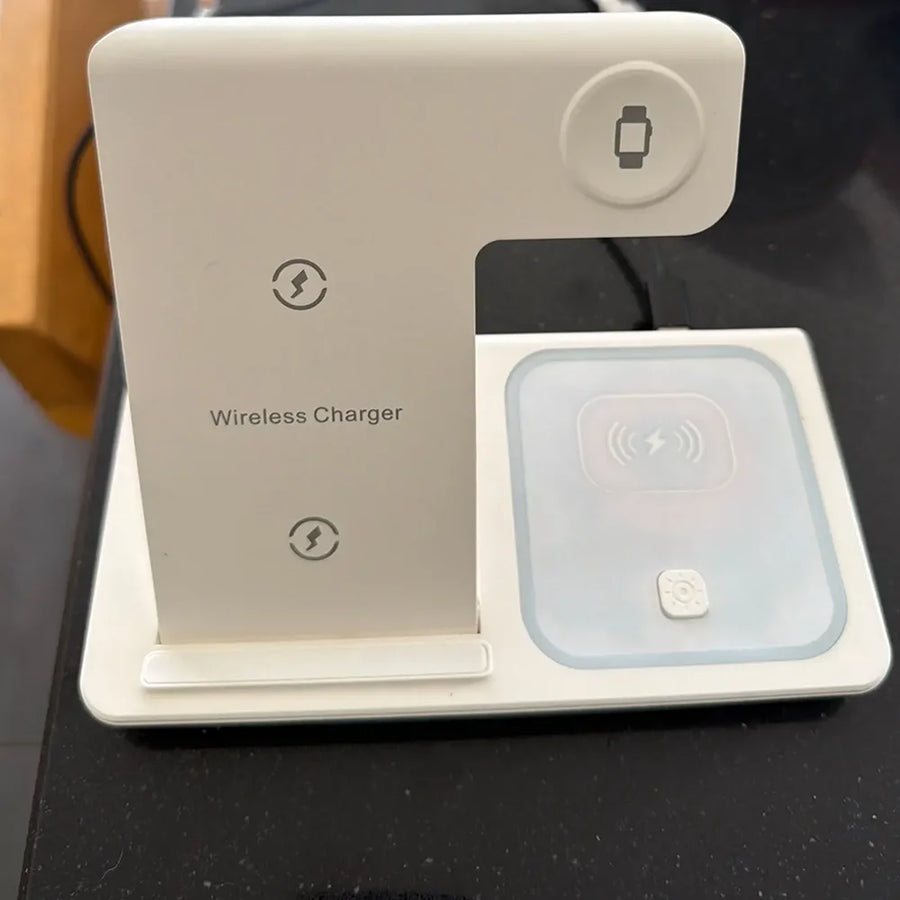 30W Foldable 3-in-1 Wireless Charging Station, Fast Charger for iPhone and Apple Watch