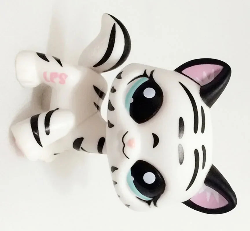 Mini pet shop tiger figure – white with black stripes, pink inner ears and paw print markings