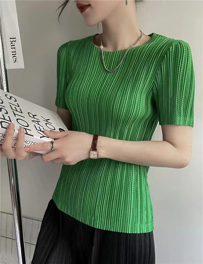 Women's pleated blouse in gray, half sleeve loose fit top
