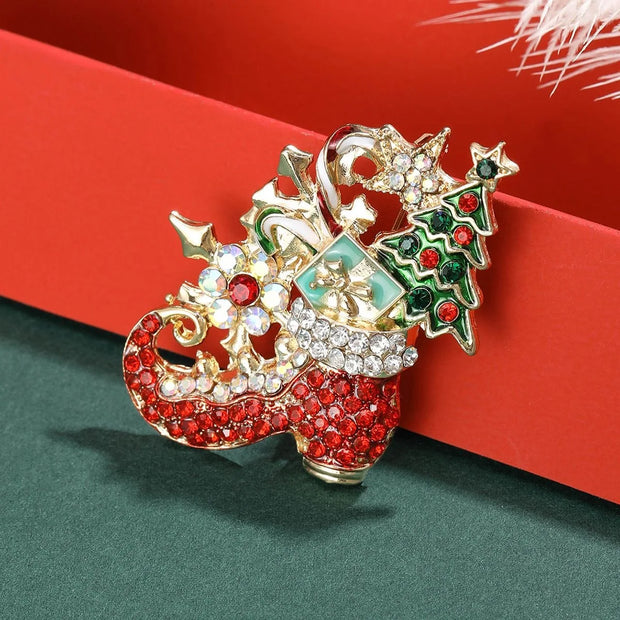 Christmas series jewelry brooch, retro full color diamond snowflake clothing,