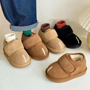 Kids winter snow boots front view