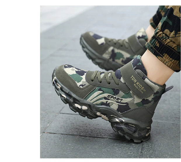 Winter Snow Boots For Children 2024 Trend Fashion Plush Camouflage Sneakers Thick Warm Teenager Faux Fur Boots For Kids