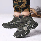 Plush camouflage lining detail
