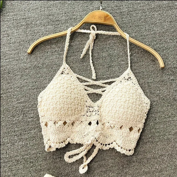 2025 Crop Tops Retro Wild Hollow Perspective Tassel Sexy Spaghetti Strap Tanke Top Women Built In Bra New Back Lace Halter Neck