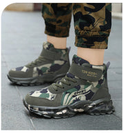 Winter Snow Boots For Children 2024 Trend Fashion Plush Camouflage Sneakers Thick Warm Teenager Faux Fur Boots For Kids